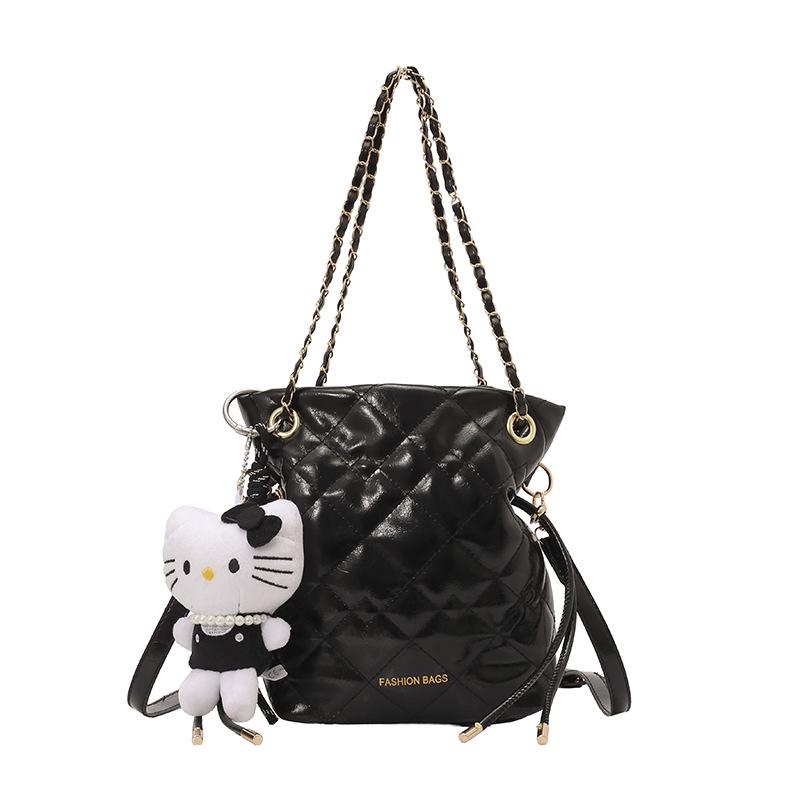 Versatile Women's Fashion Bucket Bag for Daily Commute and Office Use