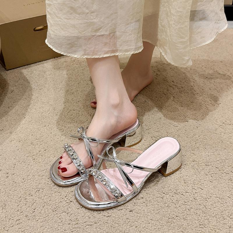 2025 summer new thick heel one-word cool slippers fairy style with skirt sandals wear rhinestone round head cool slippers