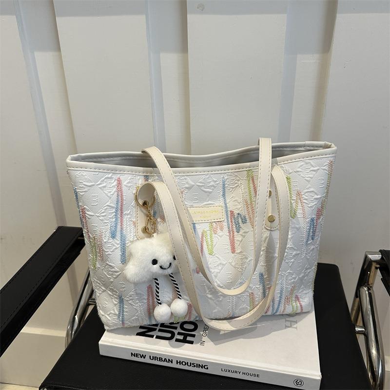 Popular large-capacity zipper bag women's new simple big bag cute texture commuter tote bag shoulder bag