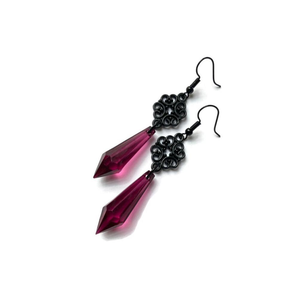 Retro Victoria Black Hollowed-out Flower Plate Rose-red Teardrop-shaped Dangle Earrings for Women Charm Gothic Jewelry Accessory