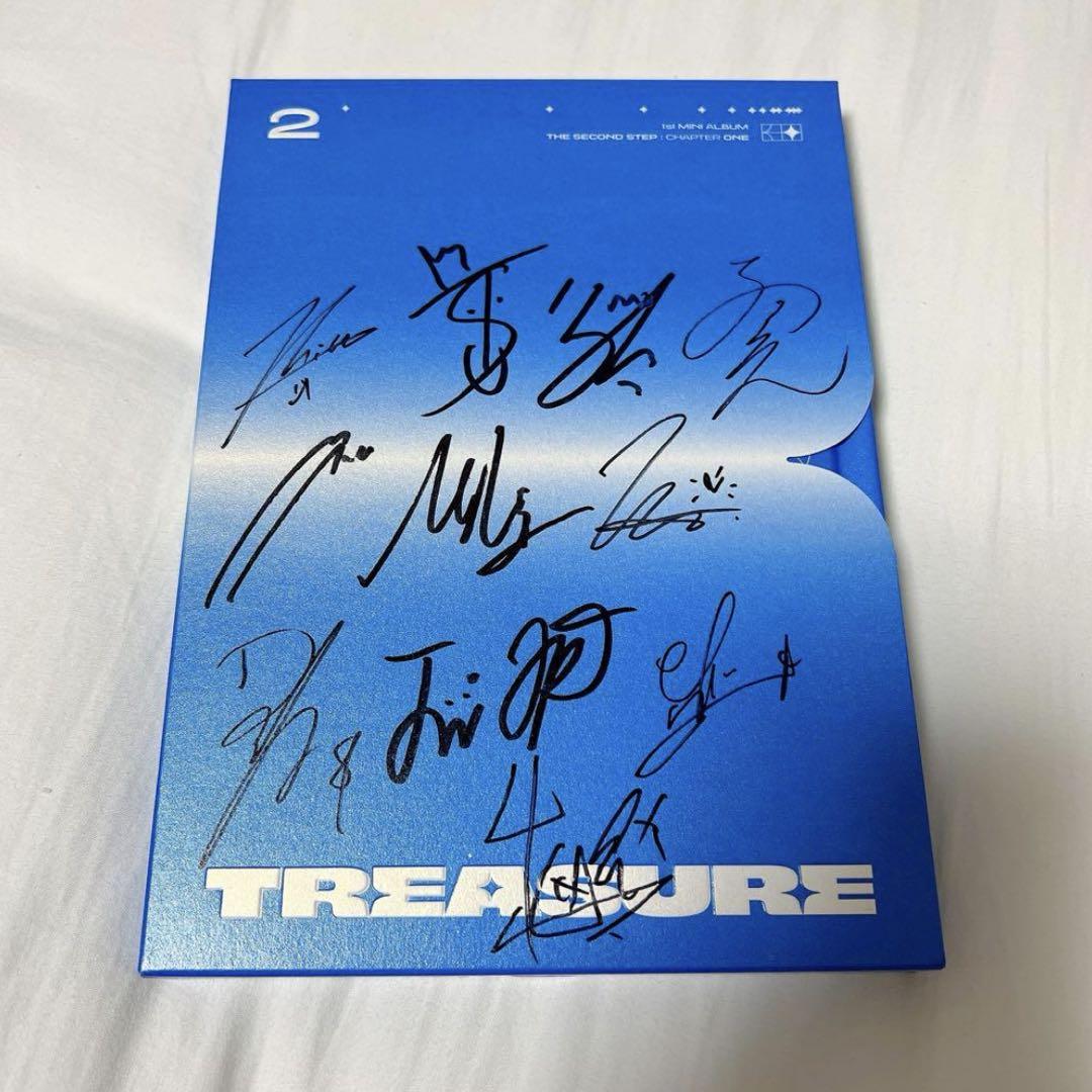 

[USED] Treasure autographed album