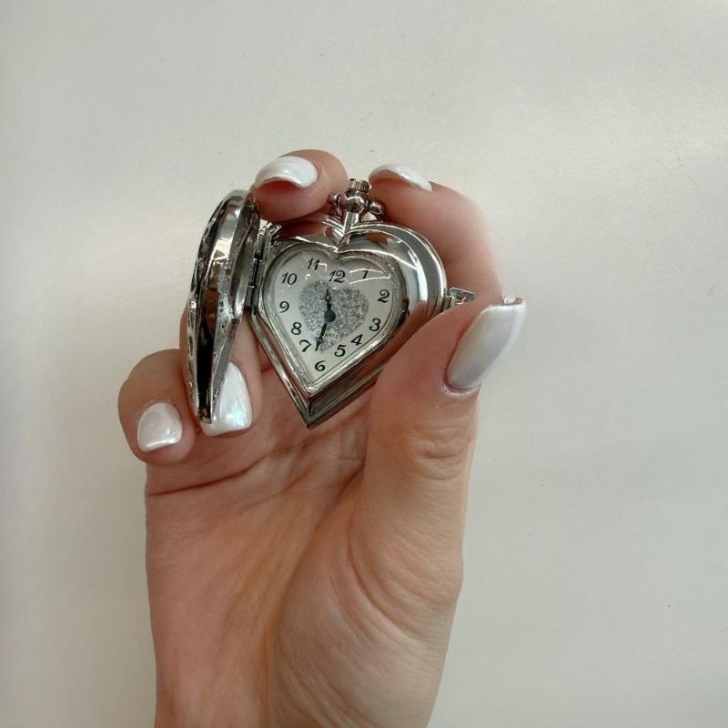Fashion Hollow Heart Pocket Watch Chain Keychain Design Steampunk Clock Vintage Necklace Pendant Jewelry Watch Couple Gift
