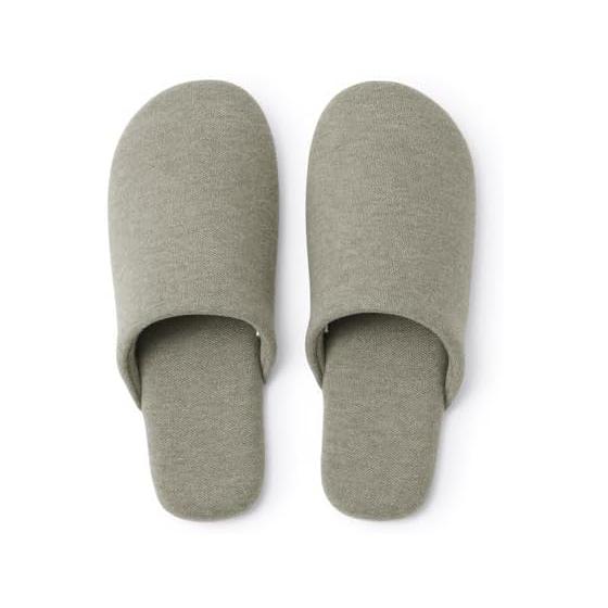 MUJI cotton pique slippers that are soft and comfortable to wear