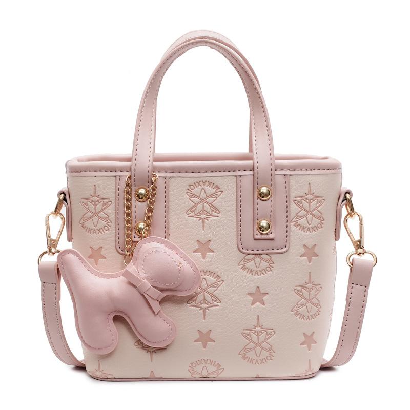 

Модная сумка-ведро ручной работы Новая повседневная универсальная наплечная сумка Нишевый дизайн Сумка-мессенджер no pendant розовый