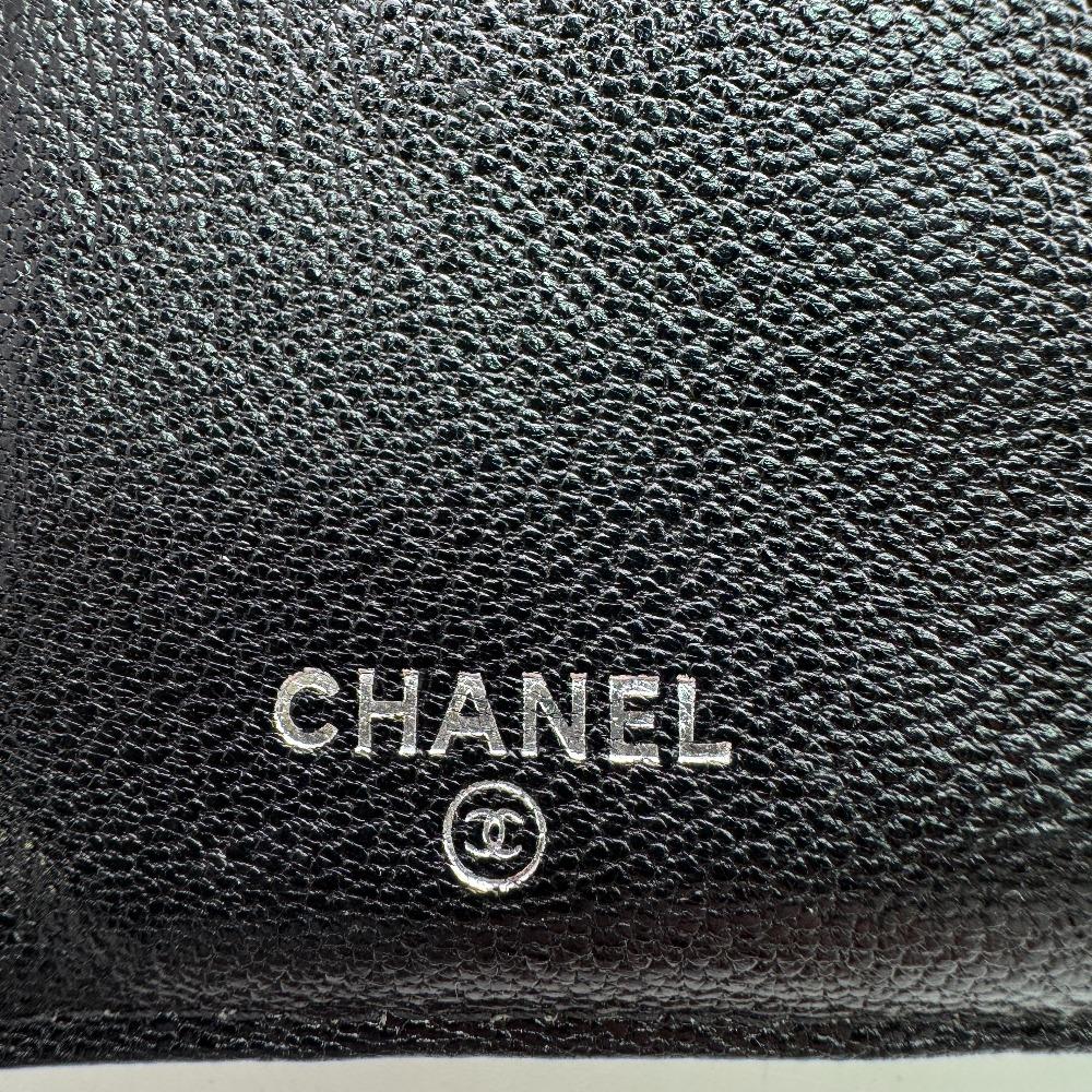 CHANEL quilting Bicolole leather Purse Silver leather Used