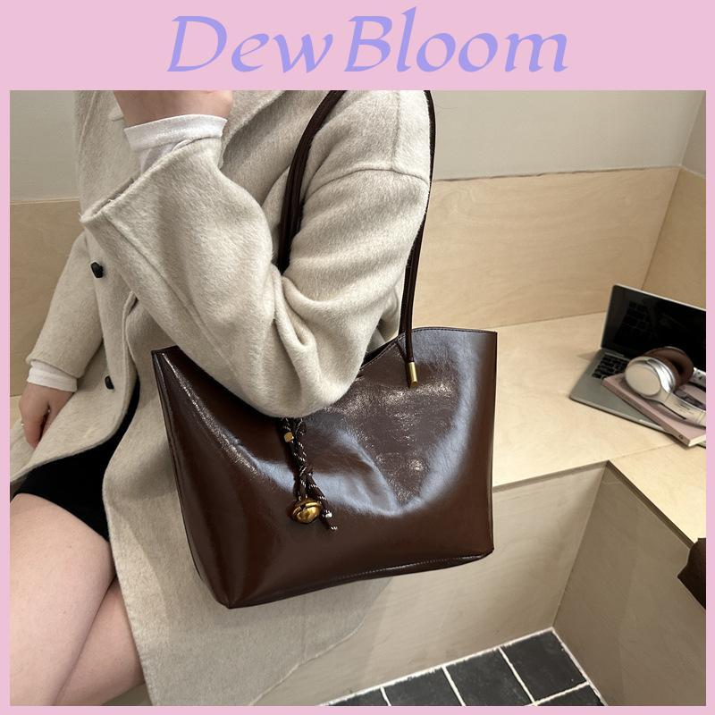 Retro Minimalist Single Shoulder Bag For Women With Large Capacity And Magnetic Closure For Daily Use