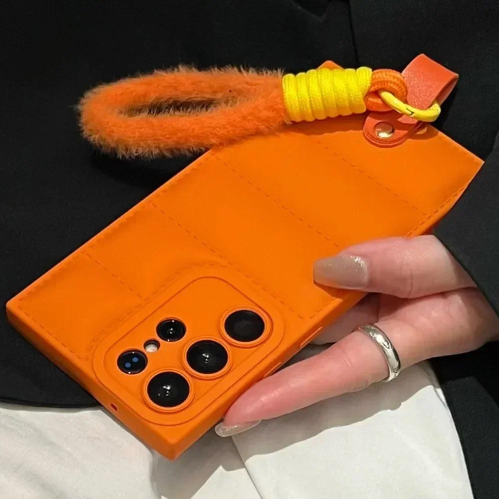 Wrist Strap Phone Case For Samsung  S26 S25 Ultra S24 S23 S21 S20 FE S22 Plus A16 A06 A55 A35 A25 A15 A05s A05 Down Jacket Style