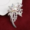 Hesiod Delicate Crystal Stone Rhinestone Pin Brooch Banquet Jewelry Simulated Pearl Goldfish Brooches Pins Wedding Occasion Party Event Wedding