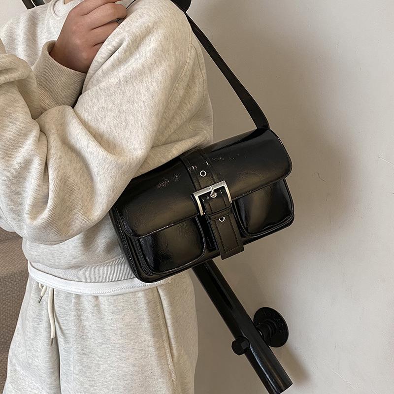 This Year's Popular Bags Women's 2025 New Fashion High-end Single Shoulder Underarm Bag Texture Messenger Small Square Bag