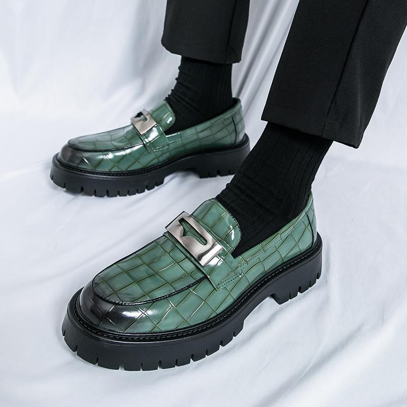 Fashion Size 38-46 Classic Men Loafers Luxurious Comfortable Thick Soled Fashionable Big Toe Leather Shoes Men Business Social Shoes