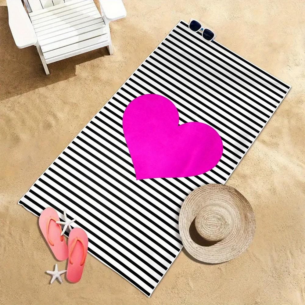 Striped Hot Pink Heart Beach Towel Patterned Sunscreen And Windproof Suitable For Swimming Pool Camping Travel Blanket
