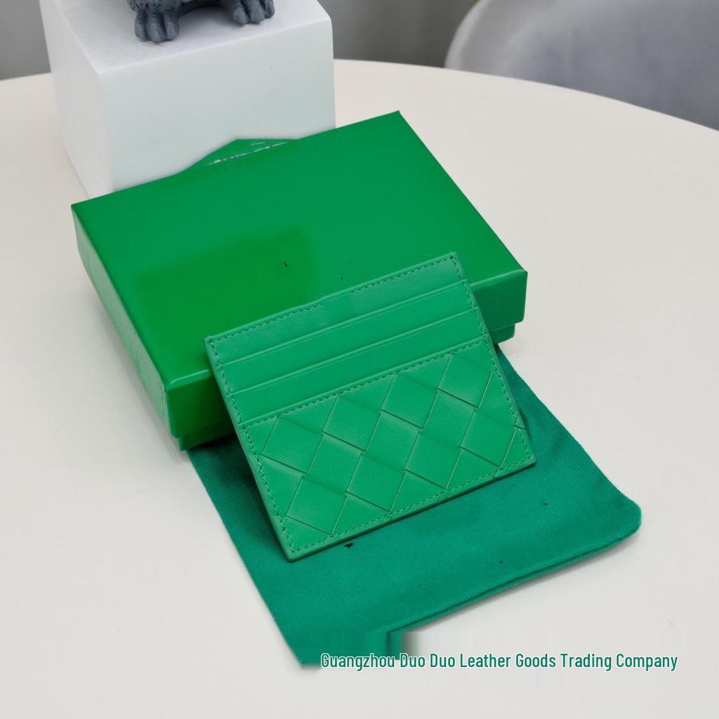 Minimalist Genuine Leather Unisex Card Holder with Multiple Slots