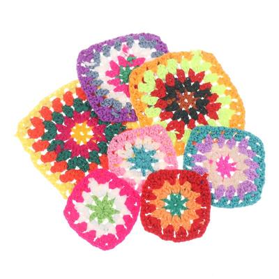 10 Pezzi Mix Casuale Colori Uncinetto Fatto a Mano Centrini Adatti Pezzo Fiore Quadrato Per Tasca Vestiti Fai da Te Sottobicchiere Borsa Tovaglia