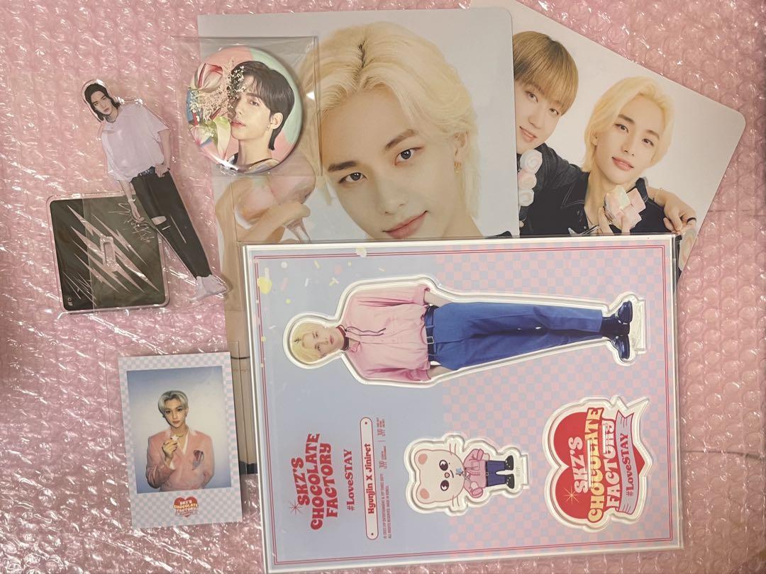 

[USED] Stray Kids Hyunjin, Felix, Acrylic Stand, Can Bassette