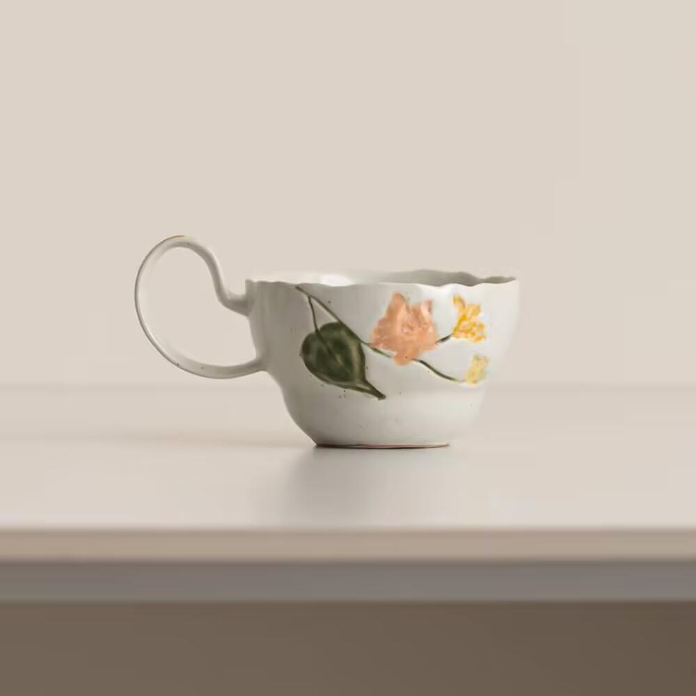 Jingdezhen hand-painted retro French-style mug, beautiful irregular-shaped ceramic cup, girls' gift, household cup