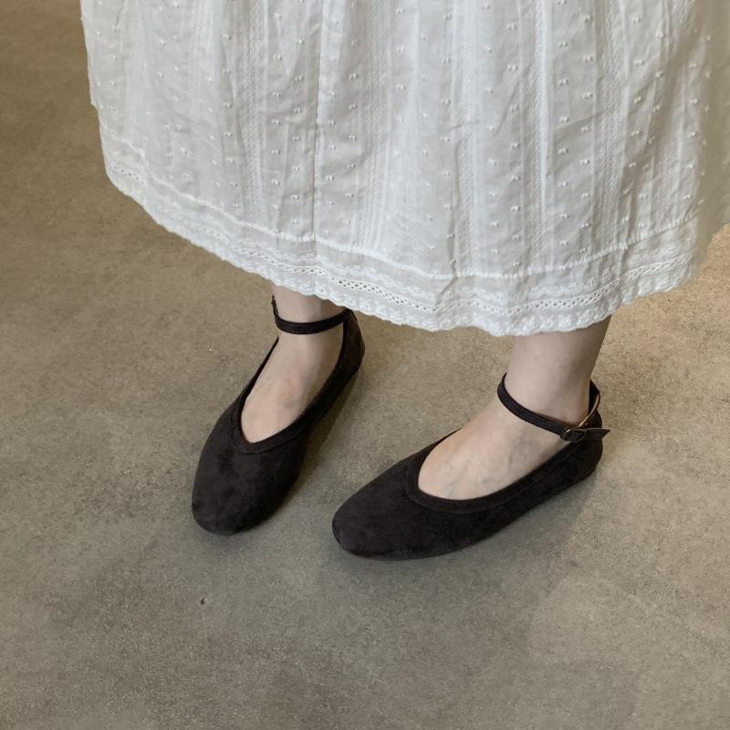 Retro Suede Round Head Shallow Mouth Ladyshoes Single Shoes Women's 2025 Spring and Autumn New Soft-soled Ankle Buckle with Mary Jane Boat Shoes
