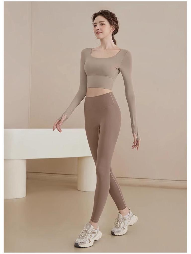 2025 Women's Spring Long-Sleeve Yoga Top with Chest Pads for Professional Fitness and Pilates