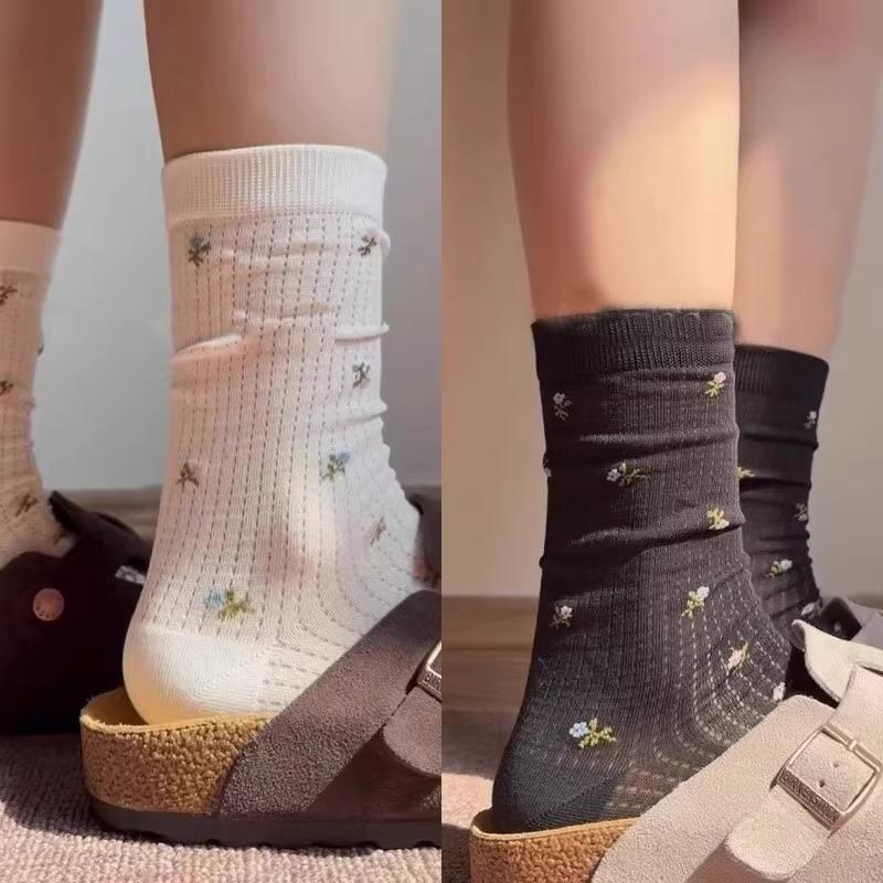 Spring Summer Thin Mesh Floral Socks Women Mid Calf Breathable Moisture Wicking Anti Odor Japanese Stacking Cotton Stockings