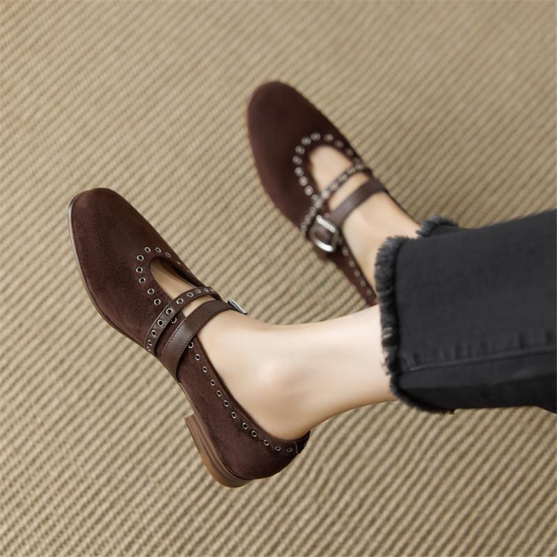 Fashion New Spring/autumn Sheep Suede Women Shoes Round Toe Mary Jane Shoes for Women Fashion Rivet Belt Buckle Low Heel Women Pumps