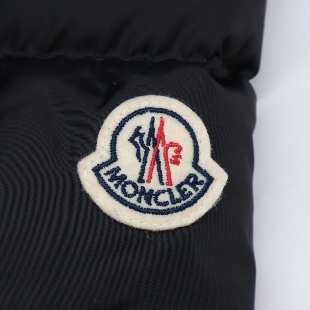 Moncler Excellent Condition 23-year-old AVOCE Jacket 00 blackUsed