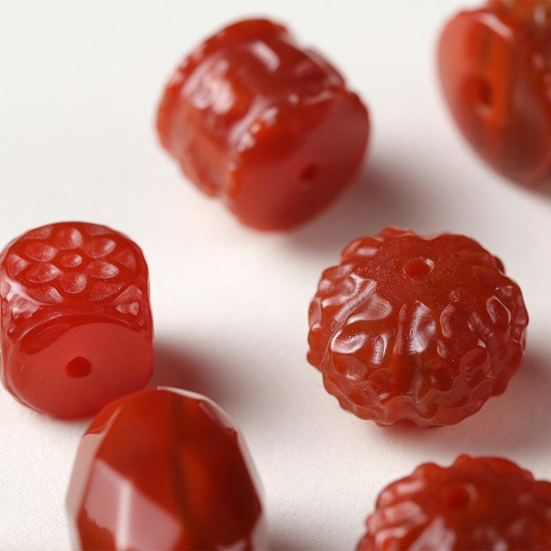 Southern Red Agate Carving Accessories, Six-character Mantra Barrel Beads, Irregular-shaped Beads, Abacus Separator Pieces, Walnut Beads,