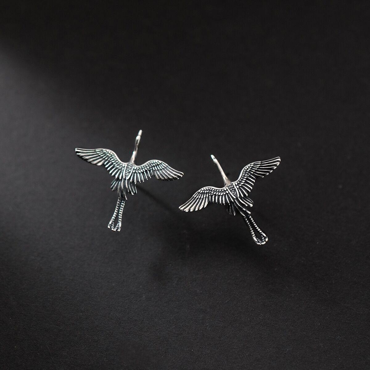 

Retro Flying Crane Atmosphere Fashion 925 Sterling Silver Personality Bird Animal Earrings E026 срібний