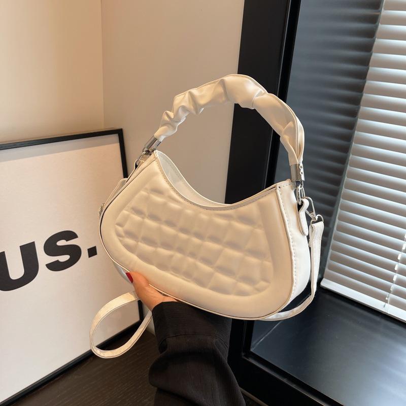 

New pleated handbag, messenger bag, foreign style design, shoulder small square bag 2025 casual simple fashion women s bag
