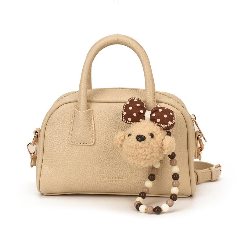 Han Niche Fashion Portable Boston Bag Women's 2026 Spring New Light Luxury Shoulder Messenger Bag