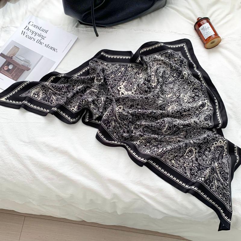 Cashew flower silk scarf new trend bag headscarf headband neck protector scarf scarf small shawl triangle scarf fart curtain