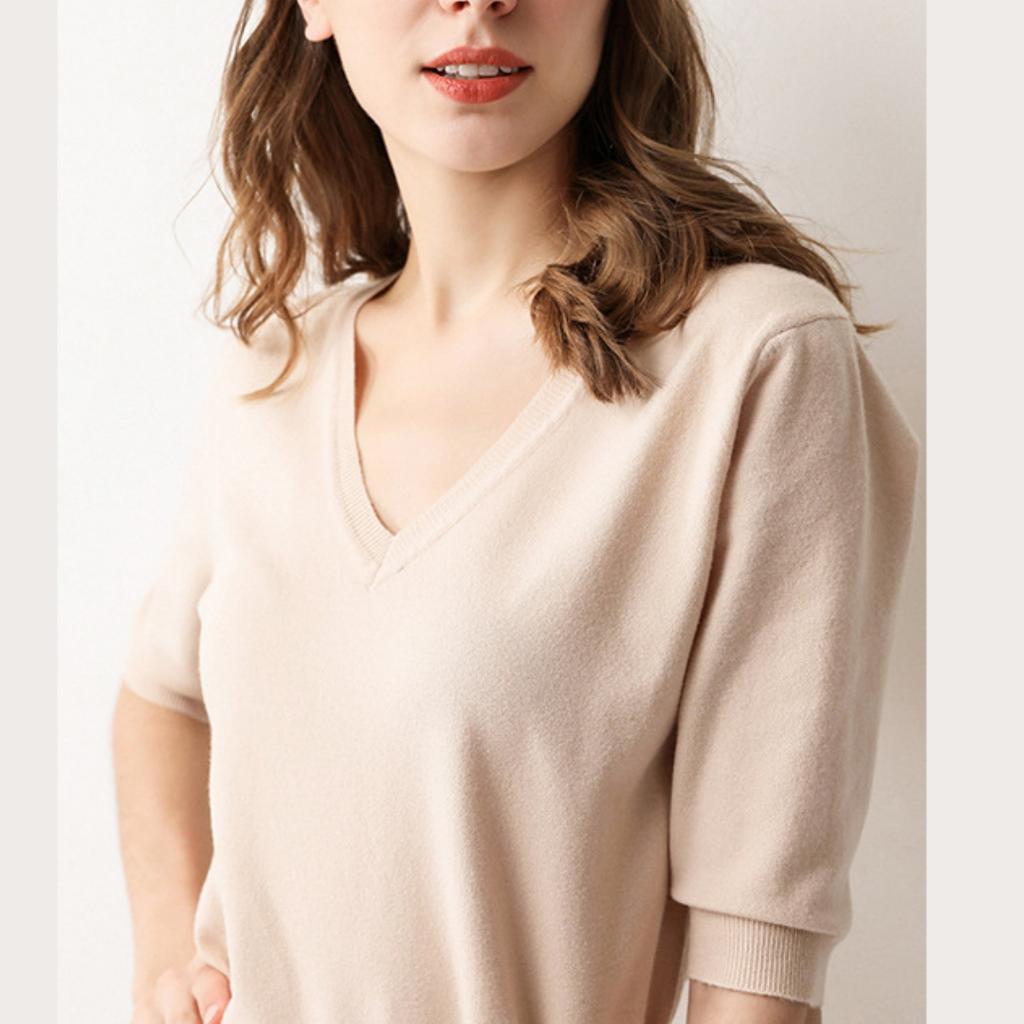 Fashion Women's Knitted V-neck Sweater Loose Bottoming Shirt T-shirt