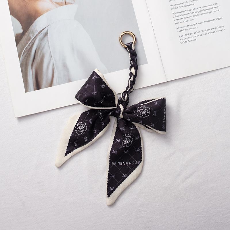 Silk Scarf Keychain with Horseshoe Buckle and Ribbon Bow for Bags and Cars