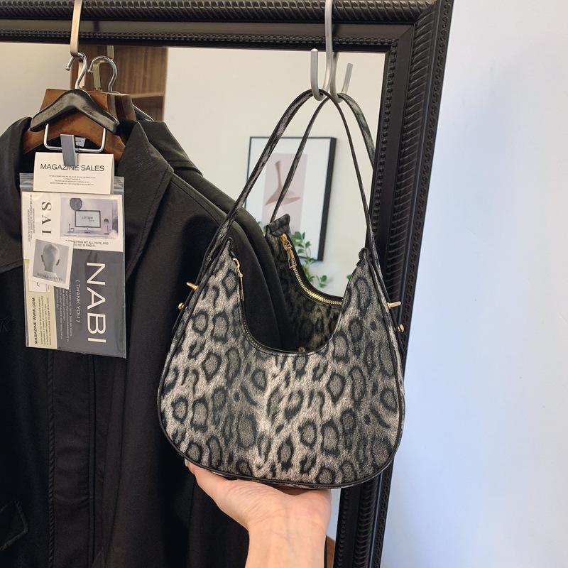 Fashion Personalized Leopard Print Dumpling Bag Women 2025 Autumn New High-value Retro Versatile Foreign Style Shoulder Armpit Bag