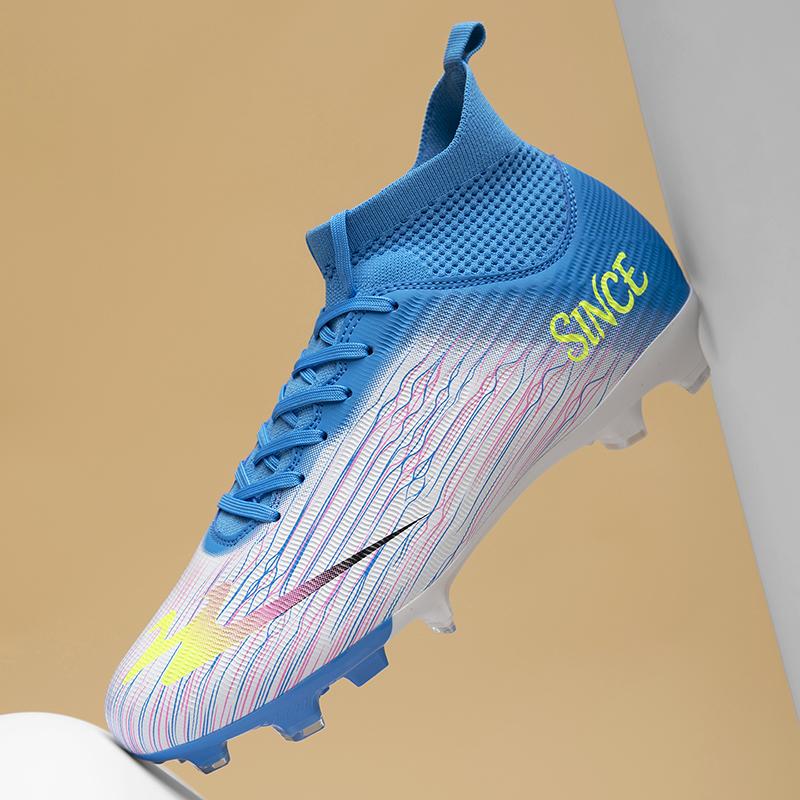 New Men Professional Football Boots Training Shoes Soccer Shoes Match Sneakers Grass Outdoor Sport Non-Slip Ultralight Unisex