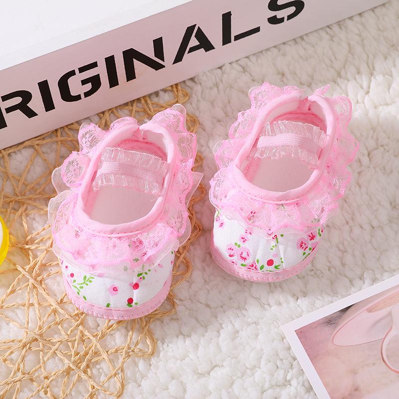Lace Princess Baby Shoes: Soft Sole, Anti-Slip Cotton Shoes for Spring & Autumn
