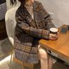 Women's Retro Plaid Wool Coat - Korean Style, Spring 2025 Collection, Fashionable Age-Reducing Design, Suitable for Spring and Autumn