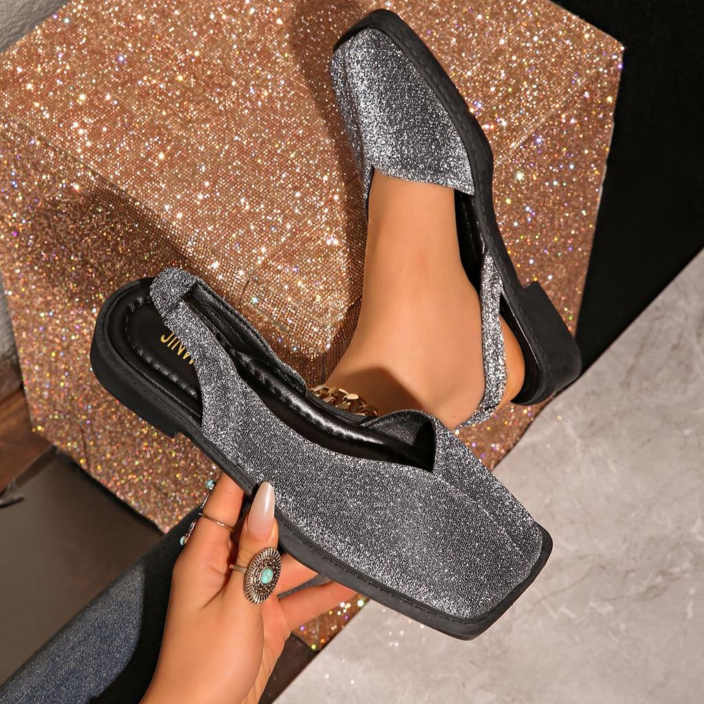 Large-size Vintage Chic Sandals with A Unique Design, A Niche Style, 2026 New Model, Closed-toe, Thick Heel, Women's Foreign Trade Wholesale