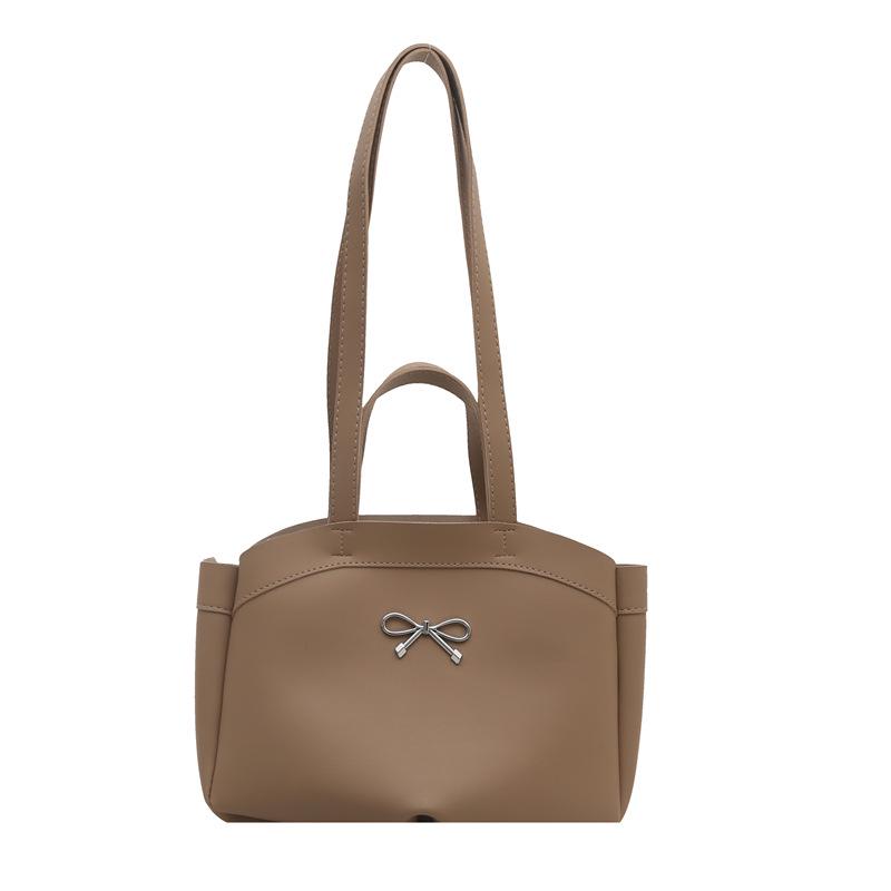 

Autumn 2025 High-End Women s Fashion Handbag: Trendy, Versatile Casua Shoulder Tote хакі