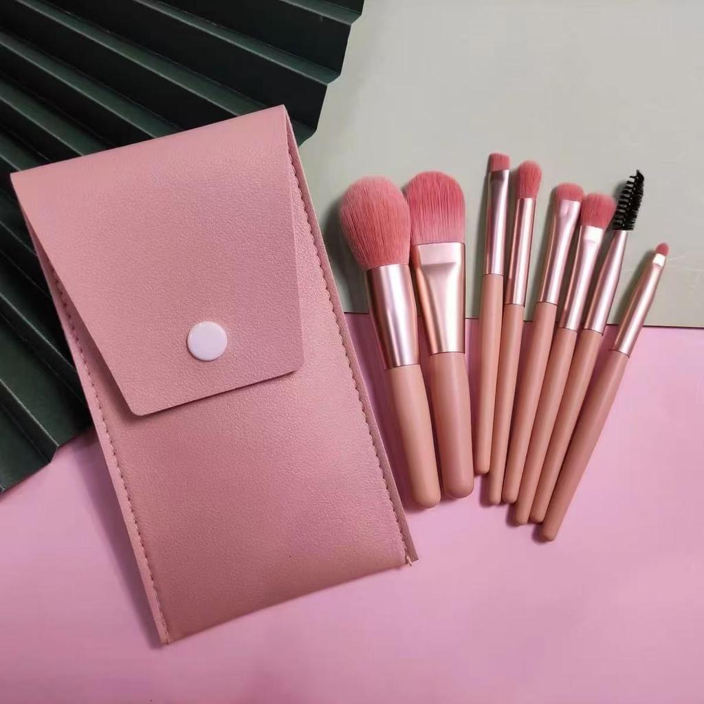 8-Piece Beginner Macaron Makeup Brush Set - Portable Mini Soft Bristles for Blush & Eyeshadow with Carrying Bag
