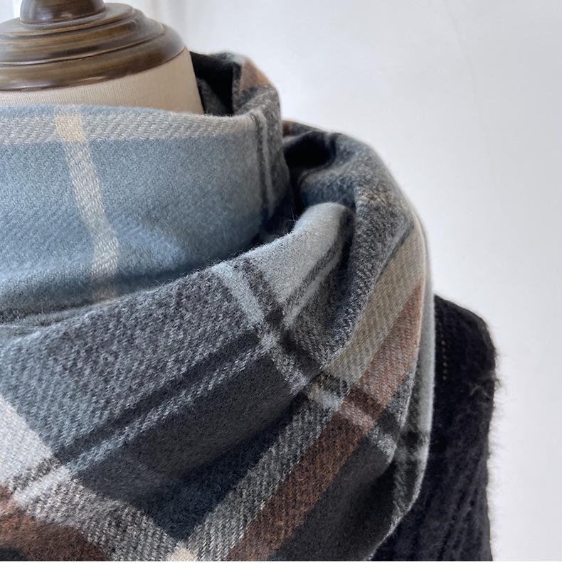 Korean-Style Plaid Scarf for Women, Autumn/Winter 2023; Versatile, Warm Tassel Shawl.