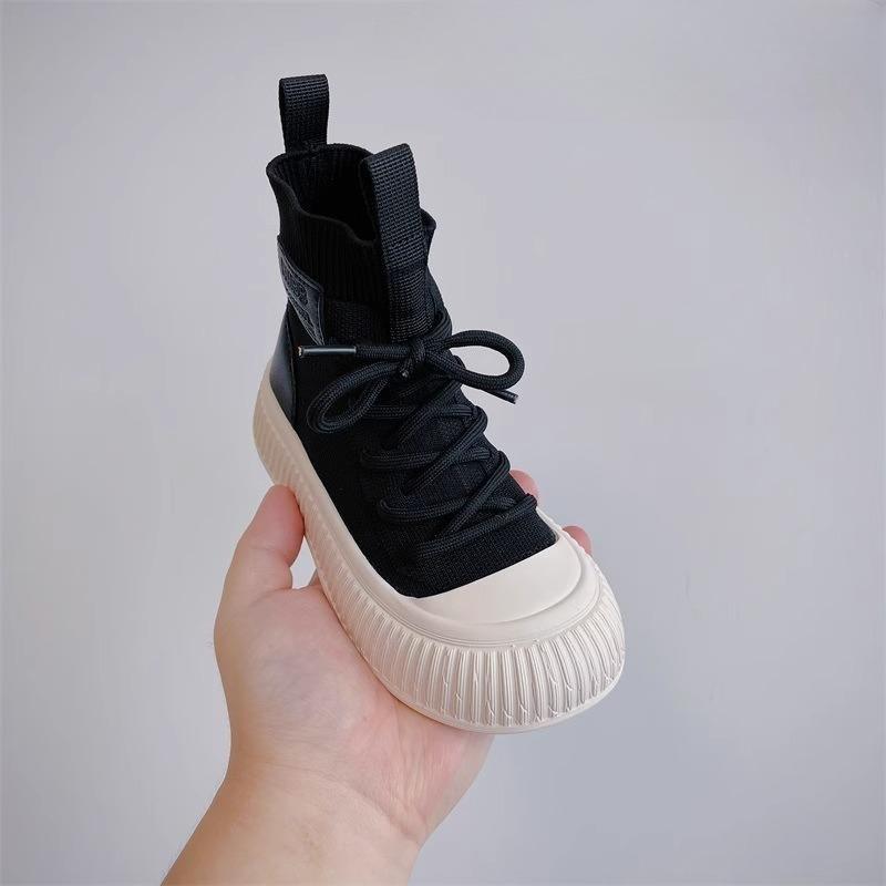 Nuevas botas de otoño para niños, zapatos para niñas, calcetines tejidos en el extranjero, botas cómodas antideslizantes para niños, botas individuales