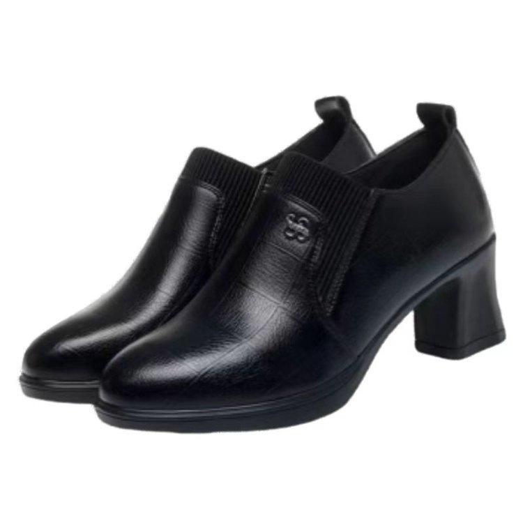Retro Deep Mouth Elastic Band Mother Single Shoes Autumn 2025 New Soft Leather Comfortable Versatile Thick Heel Women's Leather Shoes