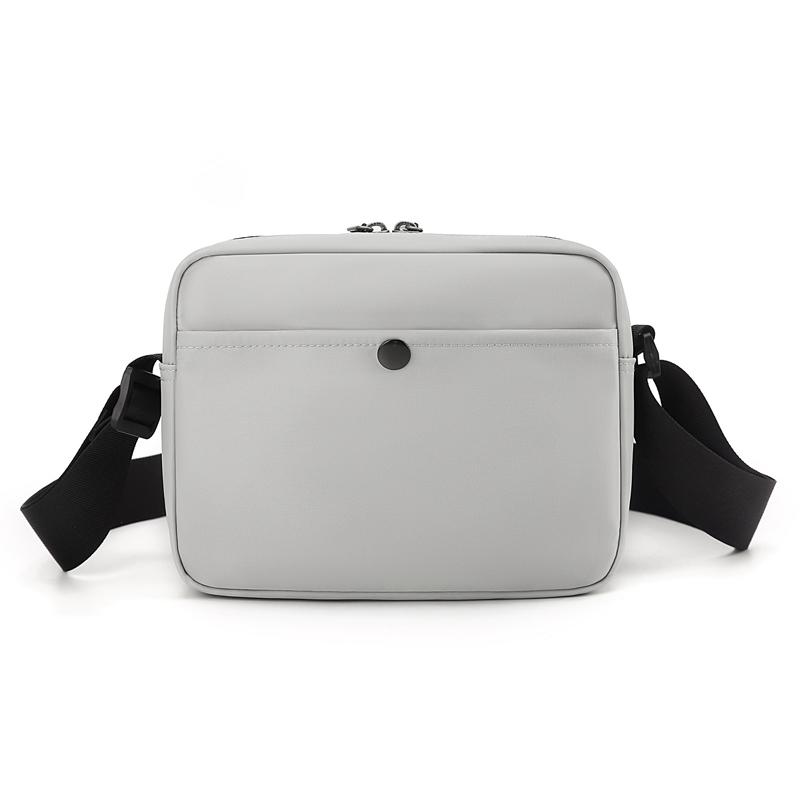 New casual versatile shoulder bag, daily commuting men's small shoulder bag, lightweight and portable crossbody bag