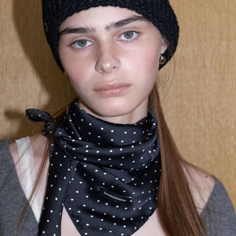 LOVE ME MONSTER Dot Satin Big Scarf_2COL (L253MSF030)