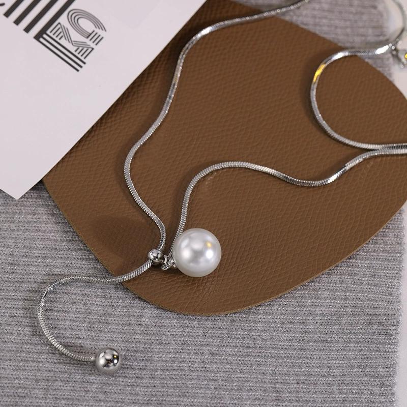 LT-136 Long Sweater Chain 2025 New Explosive Light Luxury Temperament Fashion Niche Silver Necklace Women s Accessories