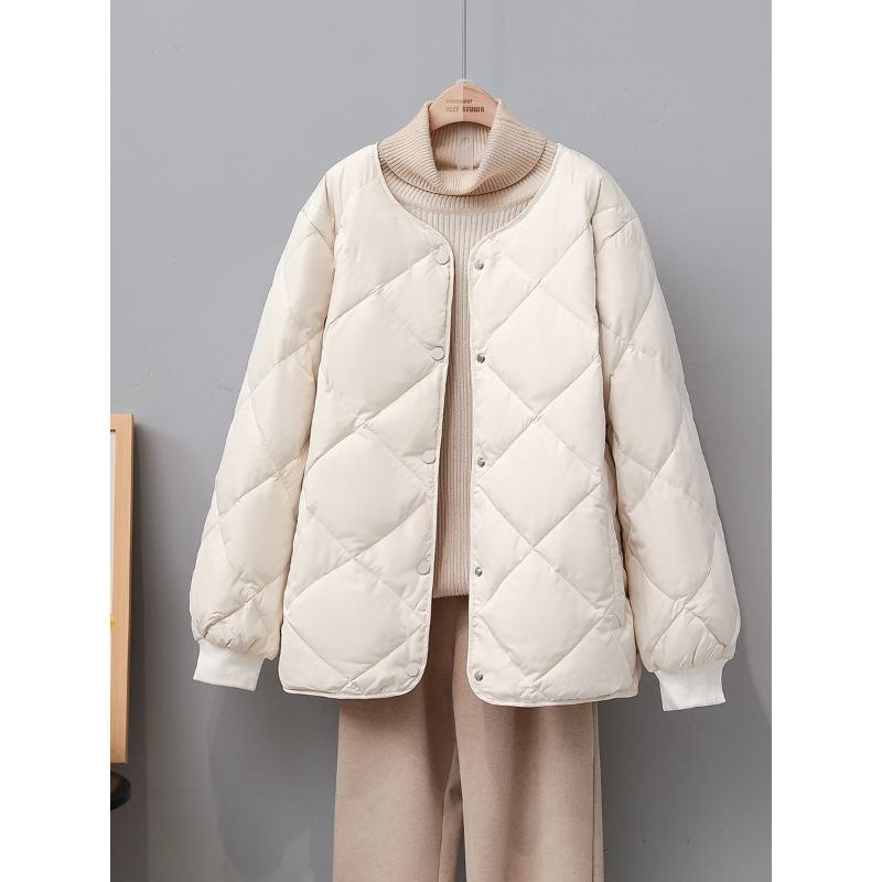 [] Women's short cotton-padded clothes, autumn and winter cotton-padded clothes, loose cotton-padded jackets, small jackets.