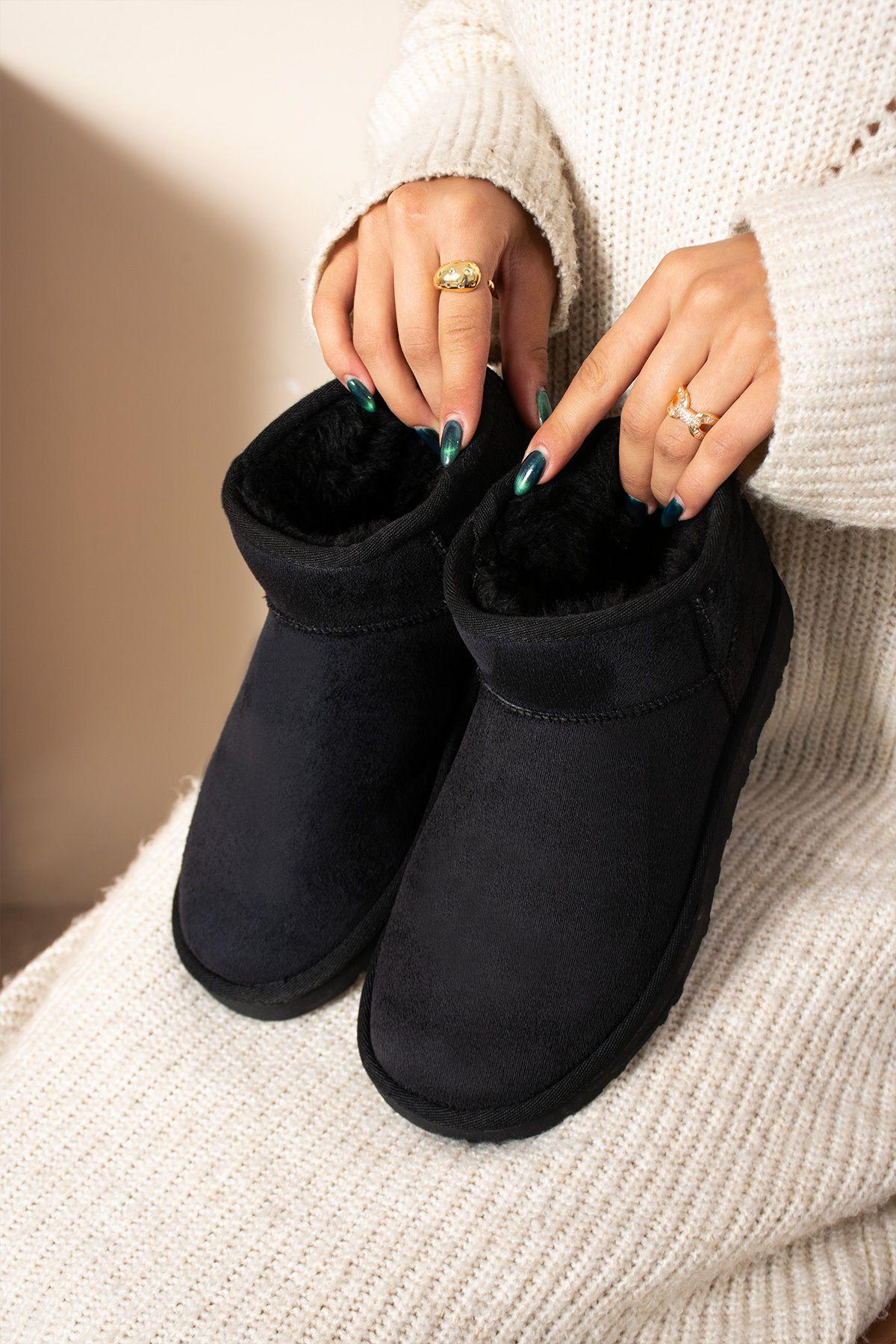 

Women Modern Stylish Fashion Leva Women Short Mini Thin Sole Furry Black Boots 36
