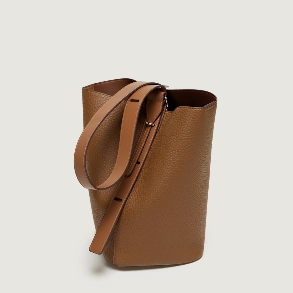 Bucket Bag, New Retro Fashion Bag, Commuting Large Capacity Bag, High-end Feeling, Mother Child Shoulder Bag, Women's Bag