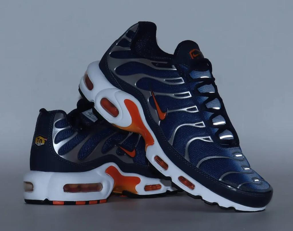 IQ0286-410 Nike Air Max Plus Navy Orange (Men's)