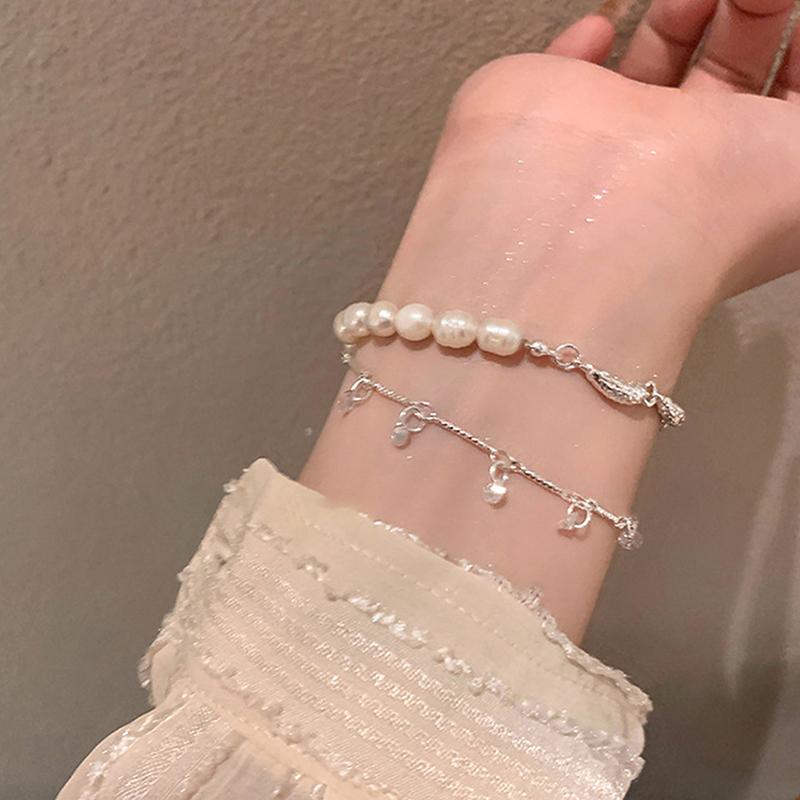 Vintage Minimalist Pearl Metal Bracelet  Design Everyday Jewelry Accessories