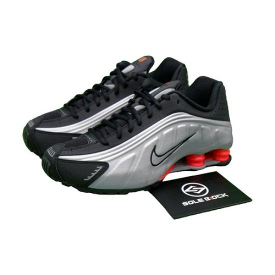 

Nike Shox R4 Retro OG BV1111-008 EU 37.5 помаранчевий/чорний